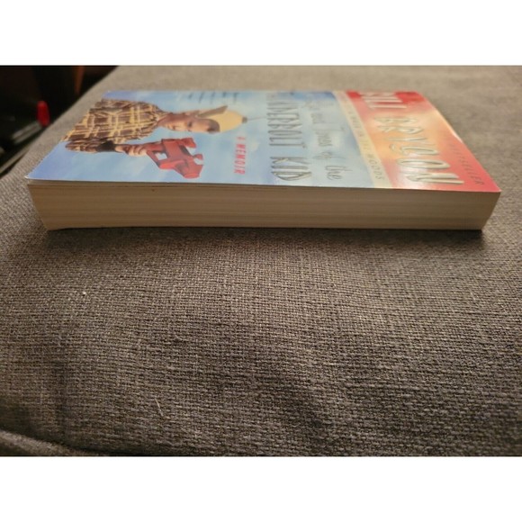 The Life and Times of the Thunderbolt Kid: A Memoir by Bryson, Bill - Picture 5 of 7